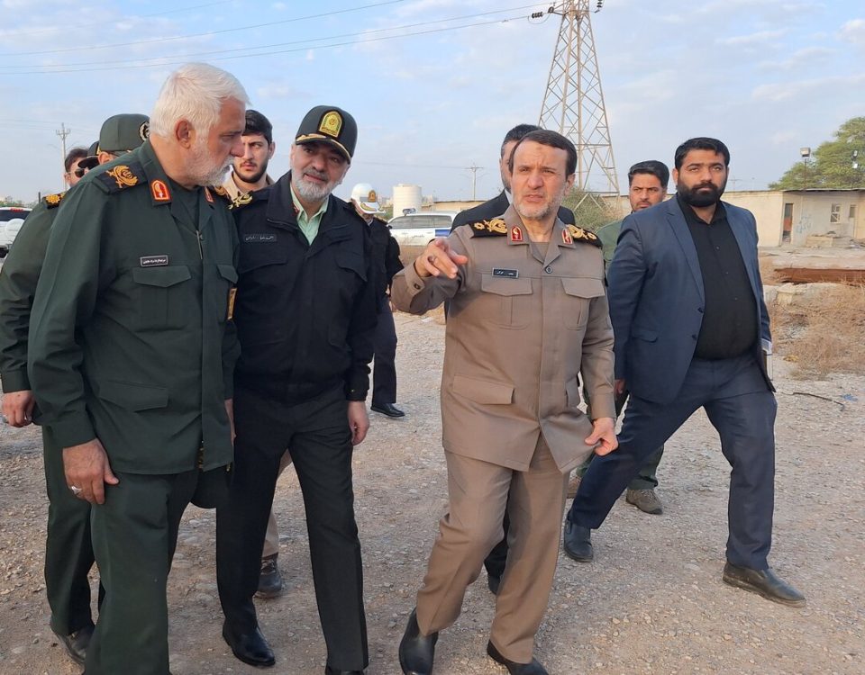 بازدید سردار رادان و سردار کارگر از مرکز فرهنگی و موزه دفاع مقدس خوزستان در اهواز