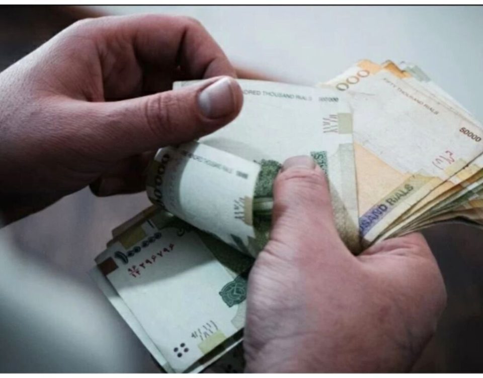 فوری؛ مزایا، فوق‌العاده‌ و پاداش‌ حقوق بگیران مشمول مالیات می‌شود + جزییات