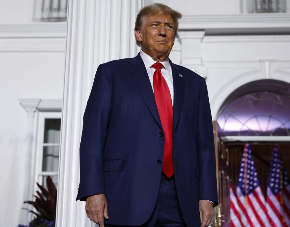 ببینید | وعده بزرگ ترامپ برای حذف مالیات بر درآمد شهروندان آمریکایی