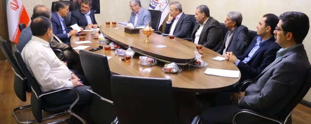 اصناف کرمان  از مزایای تبصره ماده ۱۰۰ امور مالیاتی استفاده کنند