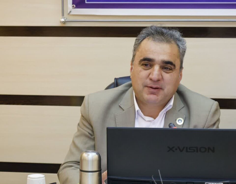 تاکید رئیس اتاق چهارمحال و بختیاری بر ضرورت پرداخت مالیات با رعایت واقعیت‌های اقتصادی بنگاه‌ها