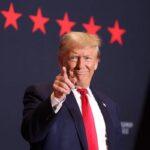 اقتدار گرایی ترامپ پاسخی به نیاز سرمایه داری نئولیبرال/ پادشاه فاشیست با لباس نئولیبرالیسم / همکاری فاشیسم و نئولیبرال ها برای سرکوب چپ ها در آمریکا