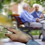 تصمیم مهم مجلس برای بازنشستگان/ تکلیف متناسب‌سازی حقوق در سال ۱۴۰۵ مشخص شد