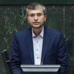 در ۱۴۰۵ به بانک‌هایی که مردم را بیچاره کردند نزدیک ۳۰۰ هزار میلیارد معافیت مالیاتی می‌دهیم/ نقدعلی: بجای نیروهای مسلح  یک درصد از سهم شهرداری کم کنید